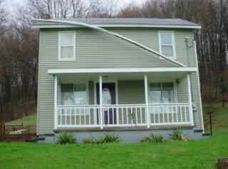 4050 Woodale Ave, New Franklin, OH 44657-8688