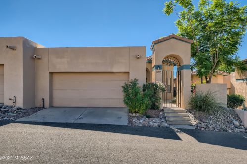 4618 Red Mesa Dr, Tucson, AZ 85718-3565