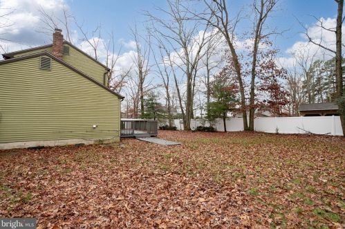 5 Hoot Owl Dr, Erial NJ  08081-9325 exterior