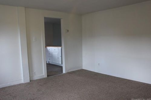 377 Broad St, Bristol CT  06010-6665 exterior