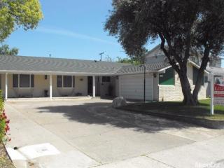 6120 Everest Way, Sacramento CA  95842-2835 exterior