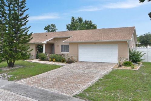 6331 Marlberry Dr, Orlando, FL 32819-4136