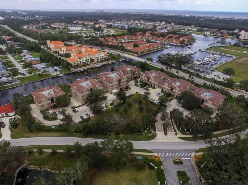 110 Clubhouse Dr, Palm Coast FL  32137-8135 exterior