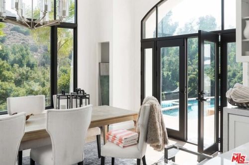 3170 Santa Maria Rd, Topanga CA  90290-4307 exterior