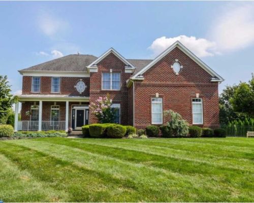 61 Livery Dr, Southampton, PA 18966-1168