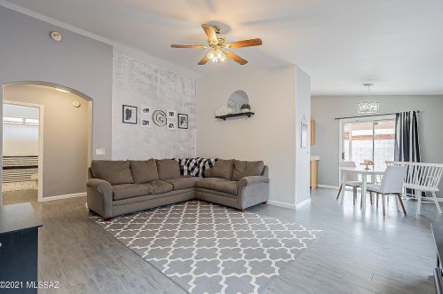 4716 Fenwick Dr, Tucson, AZ 85730-4853
