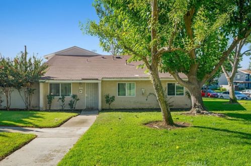 1330 Elderberry Ave, Ontario CA  91762-1019 exterior