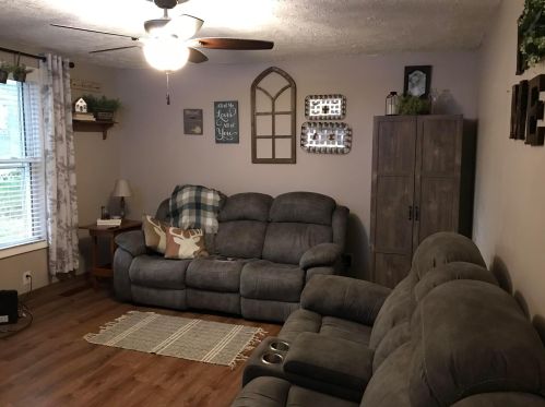 305 Rush St, New Lexington, OH 43764-9009