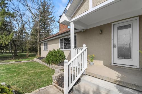6200 Home Rd, Delaware OH  43015-9238 exterior