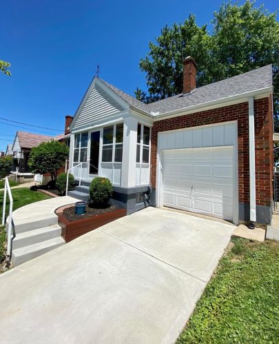 3874 Biehl Ave, Cincinnati, OH 45248-3202