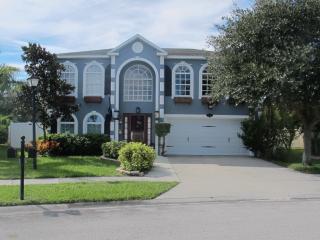 134 Morgan Cir, Sebastian, FL 32958-6484