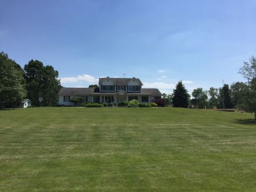 3299 Evans Rd, Fredericksburg, OH 44627-9242