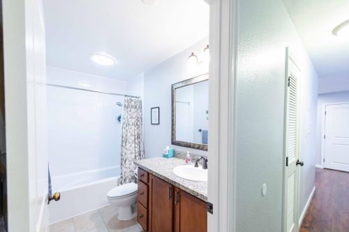 1350 Escondido, Escondido CA  92026-2511 exterior