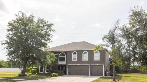 2713 Garrett Nicholas Loop, Kissimmee, FL 34746-3594