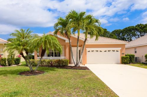 203 Zanzibar Pl, Fort Pierce, FL 34986-1754
