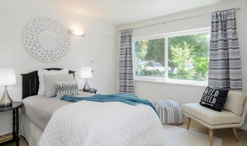 3555 Murdoch Dr, Palo Alto CA  94306-3636 exterior