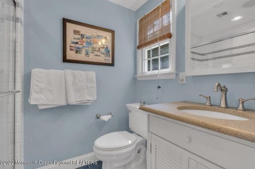 211 Ave, Belmar NJ 07719-2014 exterior