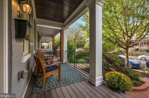 32 W St, Washington, DC 20001-1014