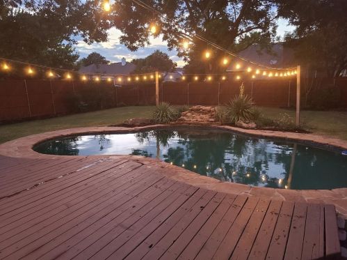 740 Teakwood Dr, Lewisville TX  75028-7232 exterior