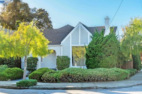 707 Chetland Rd, San Leandro, CA 94577-3029