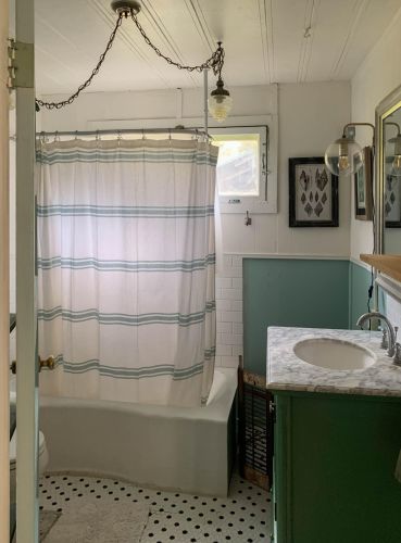 15 Fremont Ln, Santa Barbara CA  93105-9710 exterior