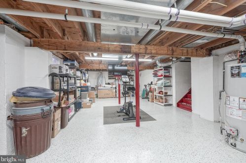 5 Stonegate Ct, Blenheim NJ  08012-5356 exterior