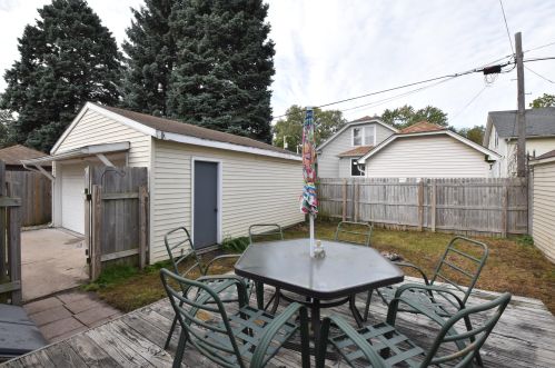 4024 10 Ave, Kenosha WI 53140-5546 exterior