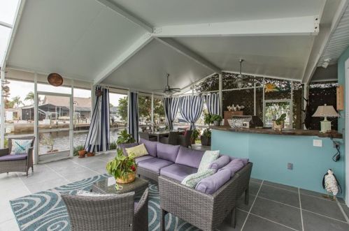 8053 Island Dr, Port Richey FL  34668-6223 exterior