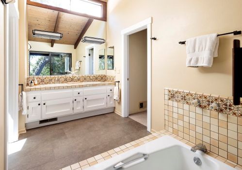 485 Via Dichosa, Santa Barbara CA  93110-2213 exterior