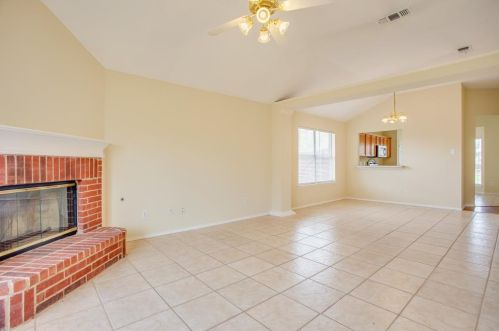 629 Ember Ln, Midlothian, TX 76063-7666