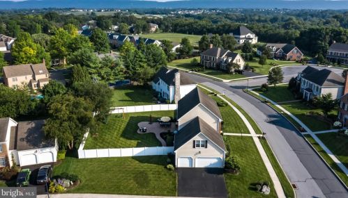 5915 Westover Dr, Navy Sup Dpt PA  17050-6871 exterior