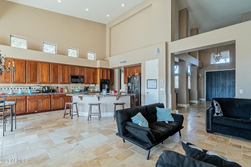 12055 Mercer Ln, Scottsdale AZ  85259-4248 exterior