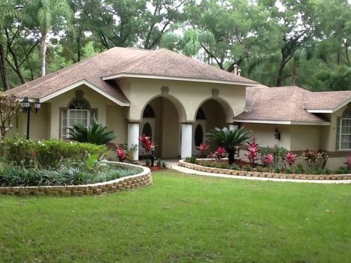800 Stonehenge, Deland, FL 32720-3527