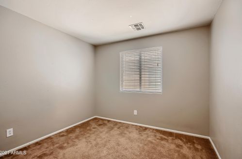 1305 Pryor Rd, San Tan Valley AZ  85140-4435 exterior