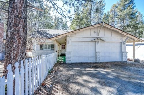 1260 Glenwood Way, South Lake Tahoe, CA 96150-8355