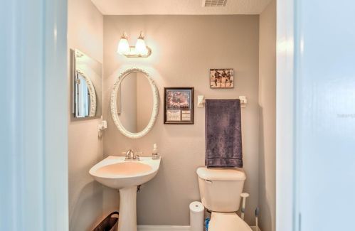 413 Islebay Dr, Ruskin FL  33572-3332 exterior