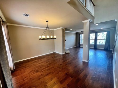 11548 Emerald Falls Dr, Austin TX  78738-5325 exterior
