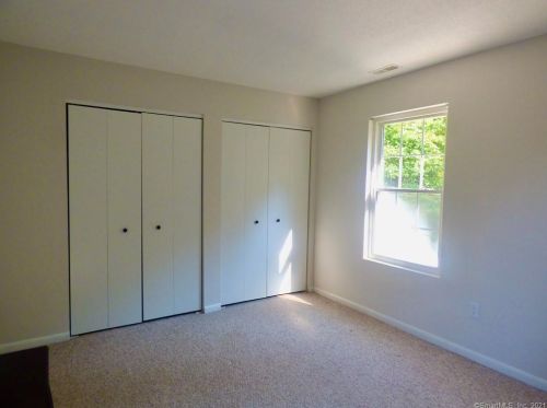 229 Branford Rd, North Branford CT  06471-1360 exterior