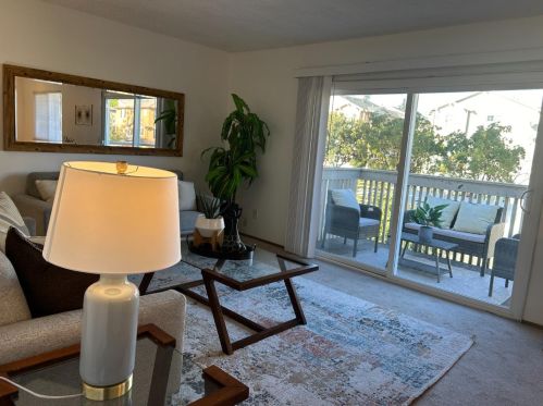 1119 Reed Ave, Sunnyvale, CA 94086-6893