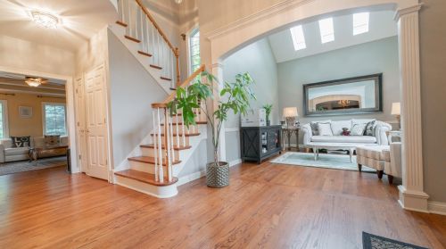 525 Brighton Ln, Dyer IN  46311-4625 exterior