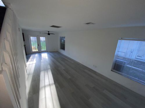 104 Pheasant Run Blvd, West Palm Beach, FL 33415-2657