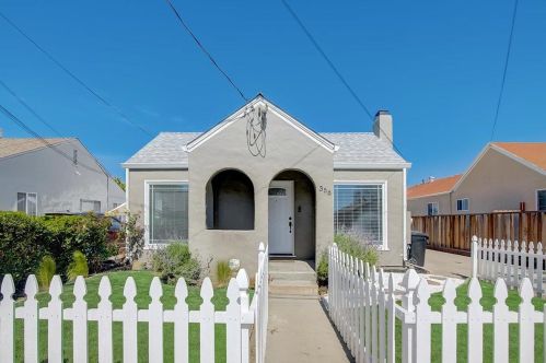 356 West Ct, San Jose, CA 95116-1037