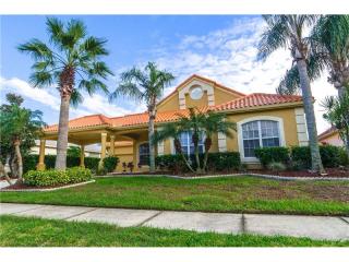 4726 Pinnacle Dr, Bradenton, FL 34208-8497