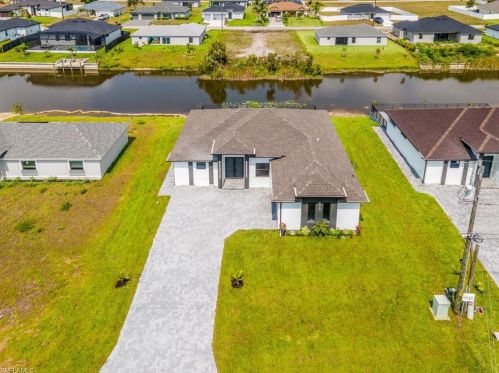 924 14th Ave, Cape Coral, FL 33909-0015