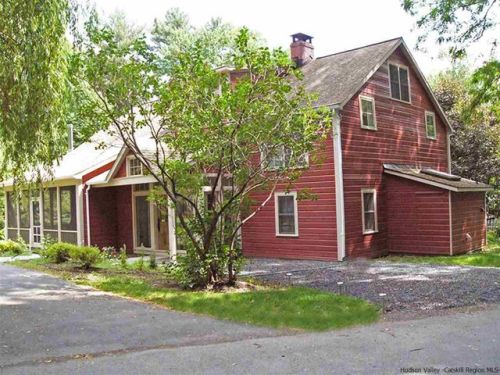 56 Easton Ln, Woodstock, NY 12498-2117