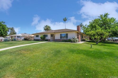 6513 Desmond Ct, Bakersfield, CA 93308-3825