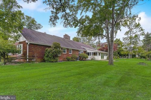 801 Morris Rd, Blue Bell PA  19422-1548 exterior