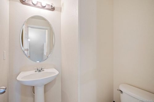 9488 108th Ave, Henderson CO  80640-7542 exterior