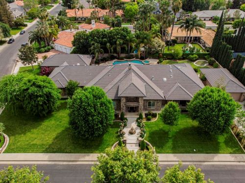 7501 Calle Privada, Bakersfield, CA 93309-7154