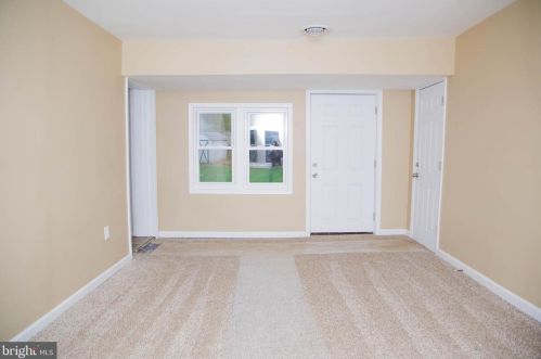 1655 Old Trail Rd, Etters PA  17319-9676 exterior
